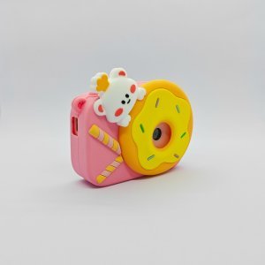 Y8 children's digital camera with a pink silicone case, featuring a yellow doughnut design on it for gift distributors.