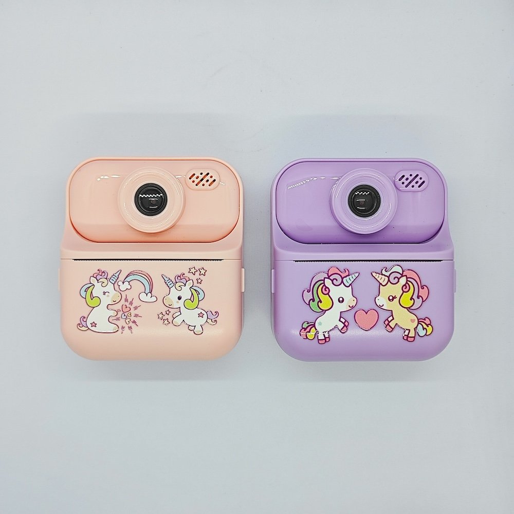 Cameras with crystal stickers, vibrant colors and waterproof, samples of minor customization.
